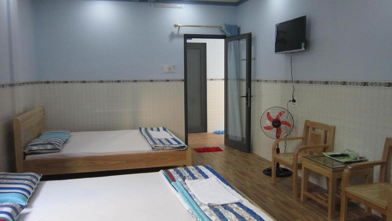 Hong Chau Guesthouse Duong Dong Exterior foto