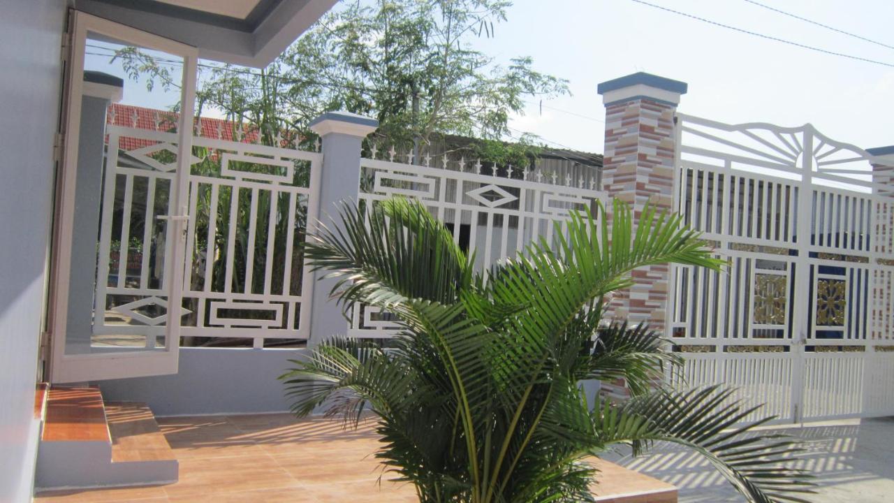 Hong Chau Guesthouse Duong Dong Exterior foto